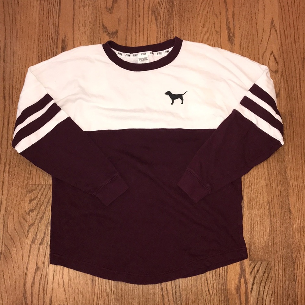 Maroon and white sweatshirt
